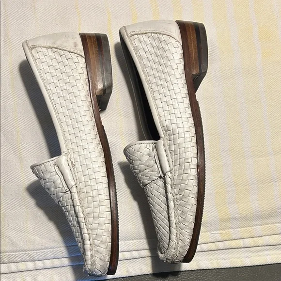 Bruno Magli Woven White Leather Penny Loafers size 7.5 fit like an 8.5 women’s - Picture 4 of 8
